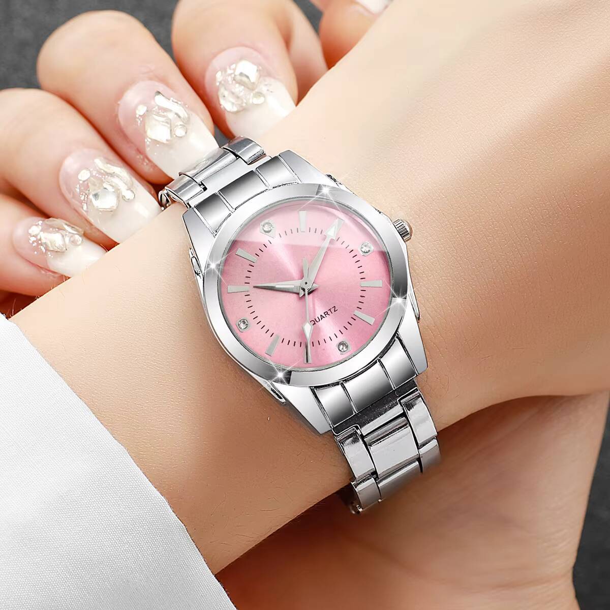 Luxury Rhinestone Women Watche - đánh giá và giá Luxury Watch Packaging Box