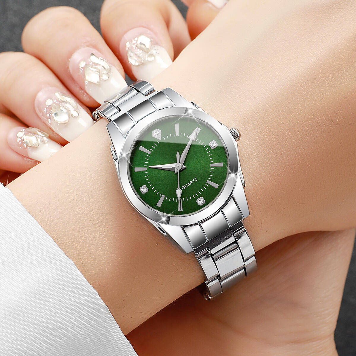 Luxury Rhinestone Women Watche - đánh giá và giá Luxury Watch Packaging Box